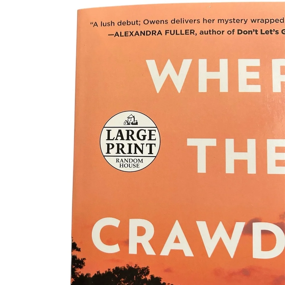 Paperback Book..Where the Crawdads Sing In Large Print